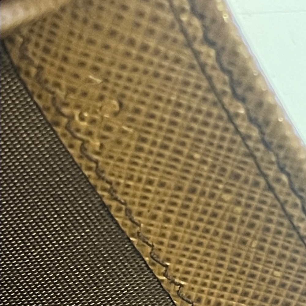 Preowned Prada Brown Wallet - Picture 13 of 13